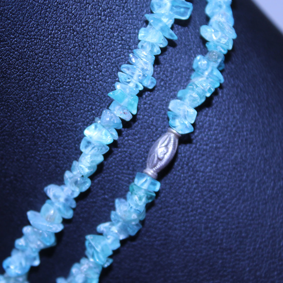 Doug Paulus Apatite Chip Necklace Vintage Signed India DP 925 Toggle Layering - Picture 4 of 8